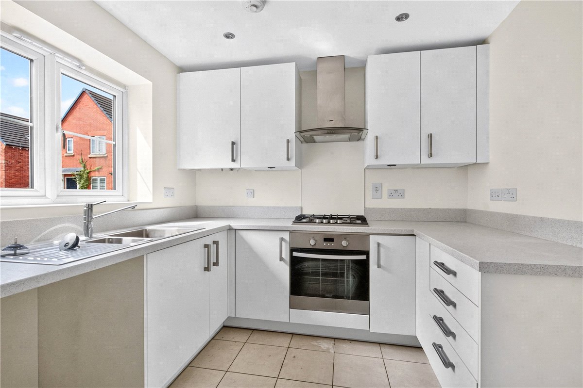 3 bedroom House, Measham, Swadlincote, DE12 - Available, Image 1