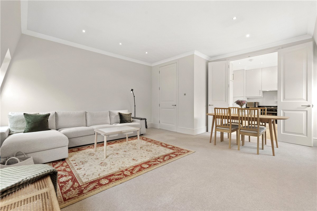 3 bedroom Flat, Addison Road, Holland Park, W14 - Available, Image 4
