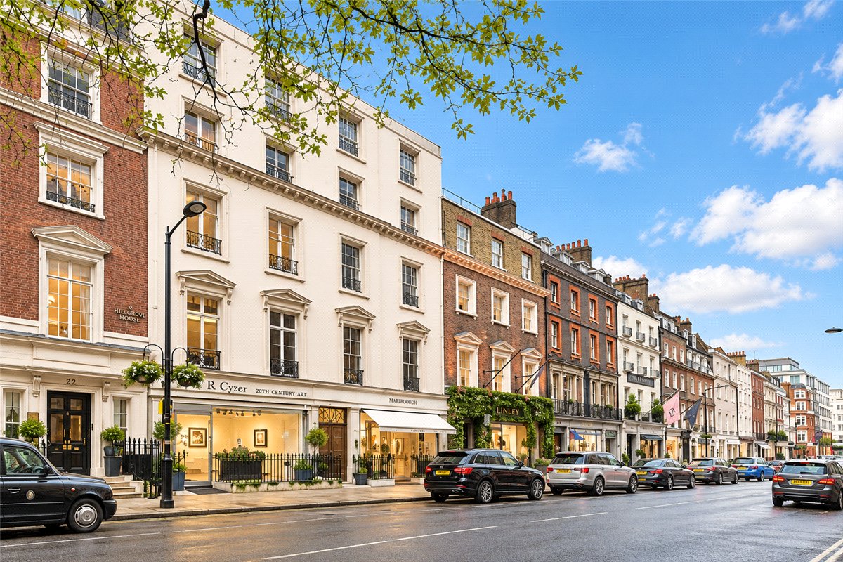 2 bedroom Flat, Bruton Street, Mayfair, W1J - Available, Image 3