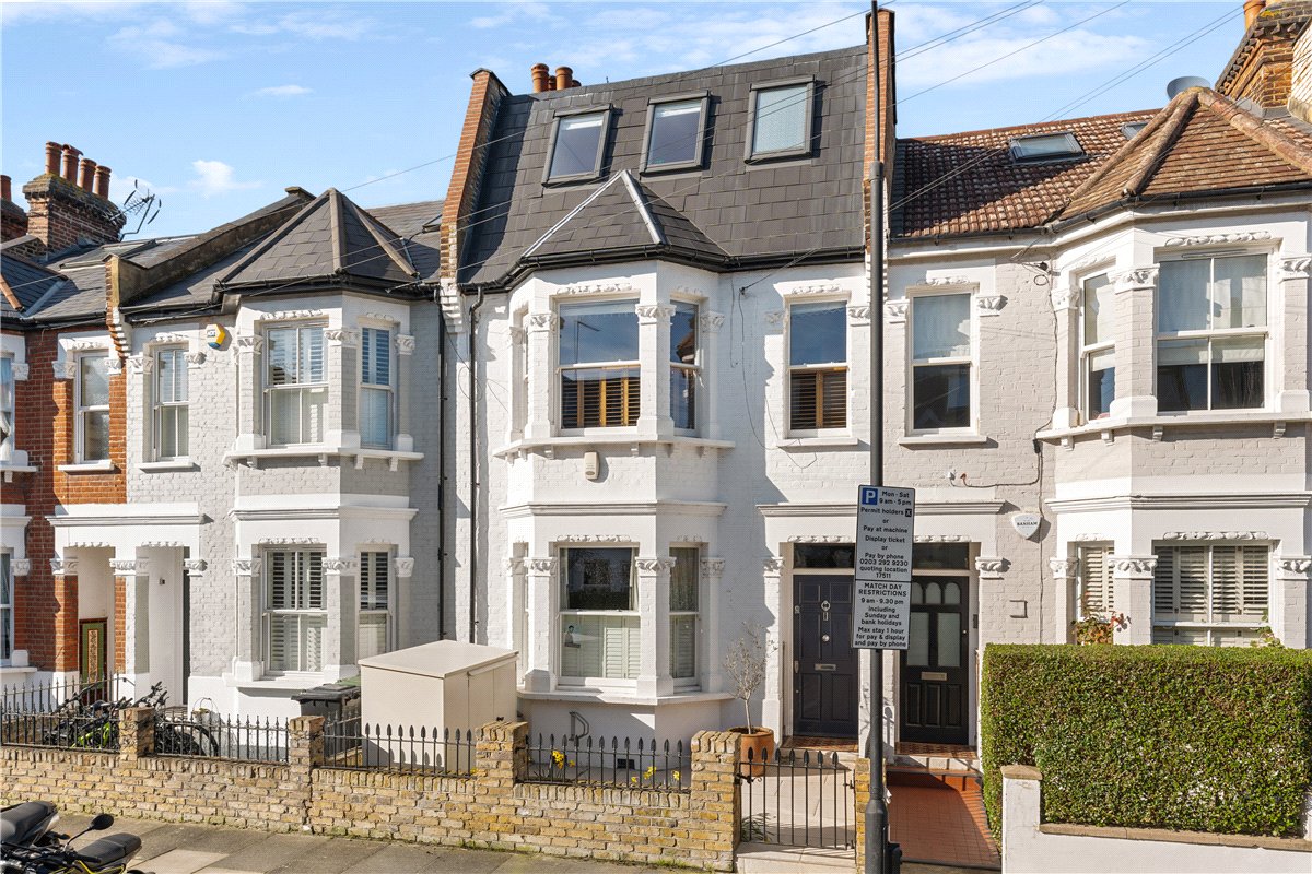 6 bedroom House, Queensmill Road, London, SW6 - Available, Image 15
