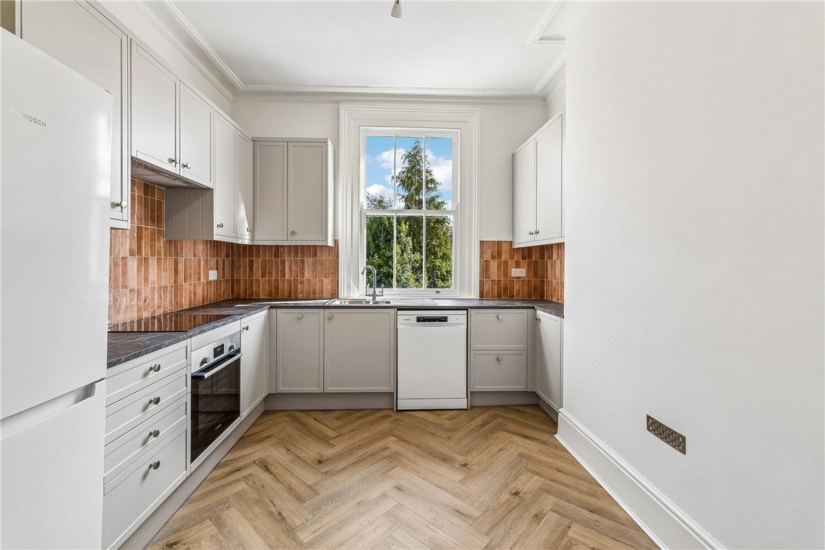 3 bedroom Flat, Westcroft Square, London, W6 - Available, Image 2