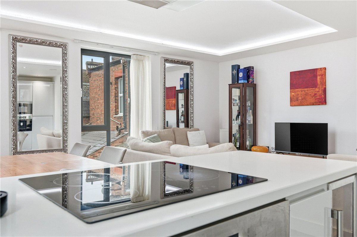 3 bedroom Flat, Lillie Road, London, SW6 - Available, Image 3