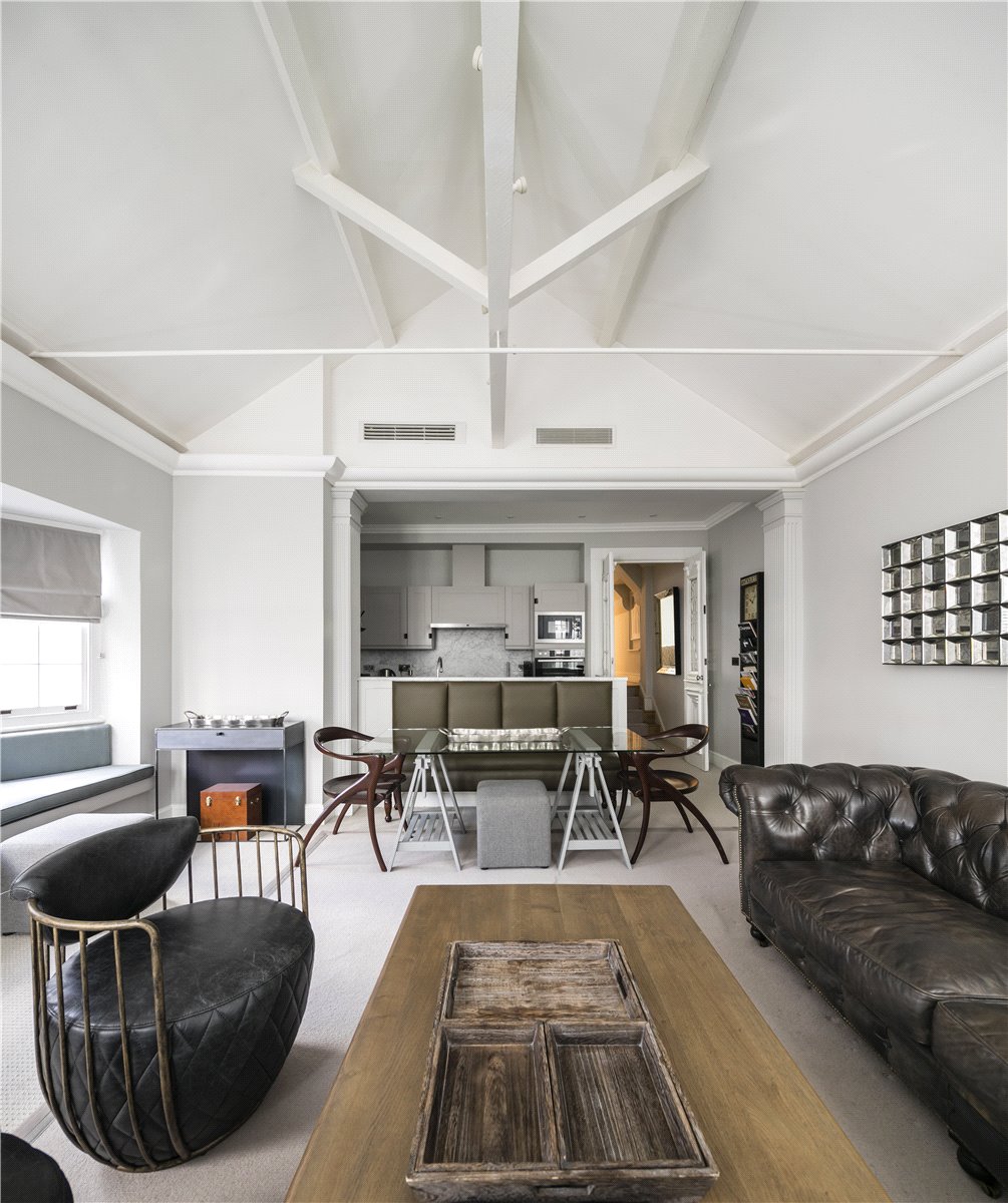 4 bedroom Flat, North Audley Street, London, W1K - Available