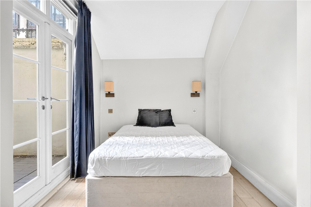2 bedroom Flat, Prince's Gate, South Kensington, SW7 - Available, Image 4