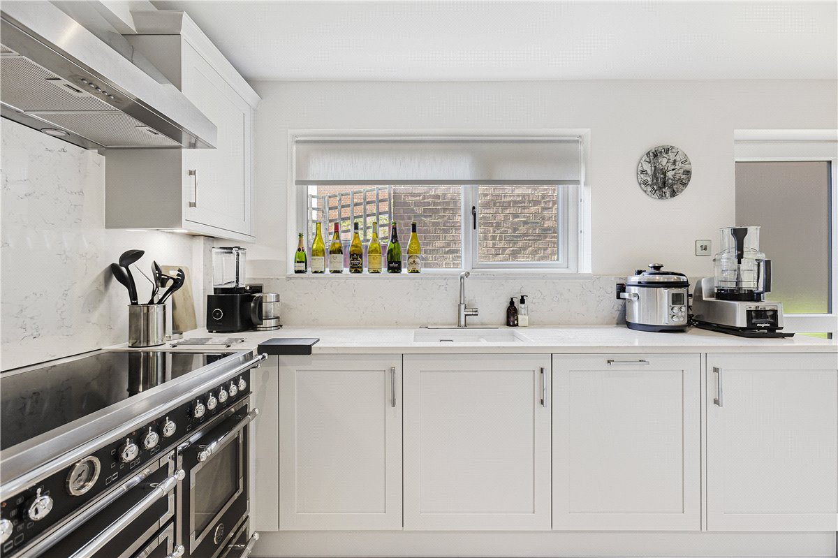 3 bedroom House, Woodstock Road, Oxford, OX2 - , Image 8