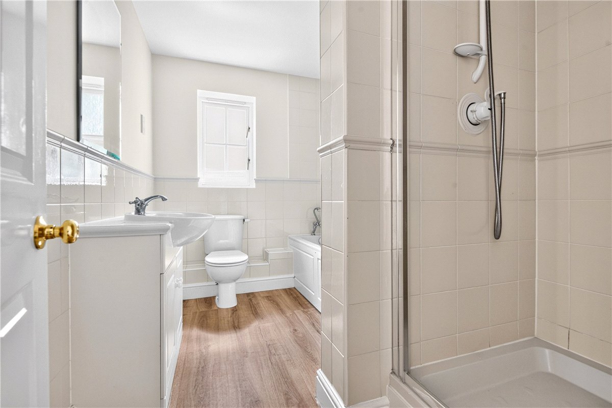 5 bedroom House, Whitethorn Close, Stoke Mandeville, HP22 - Available, Image 11