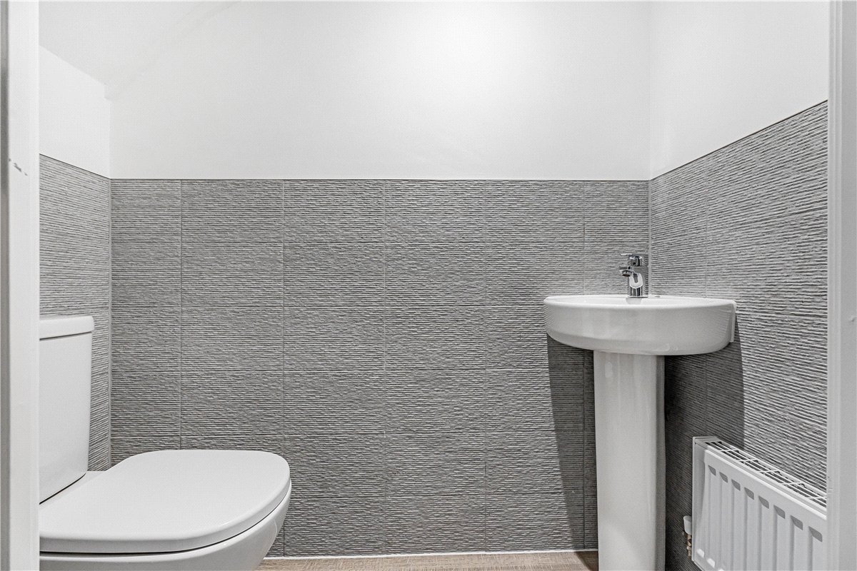 3 bedroom House, Dragonfly Crescent, Biddenham, MK40 - Available, Image 7