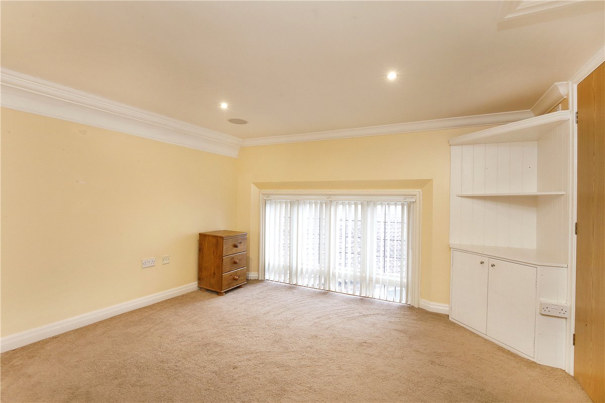2 bedroom Maisonette, Churchside, Howden, DN14 - , Image 8