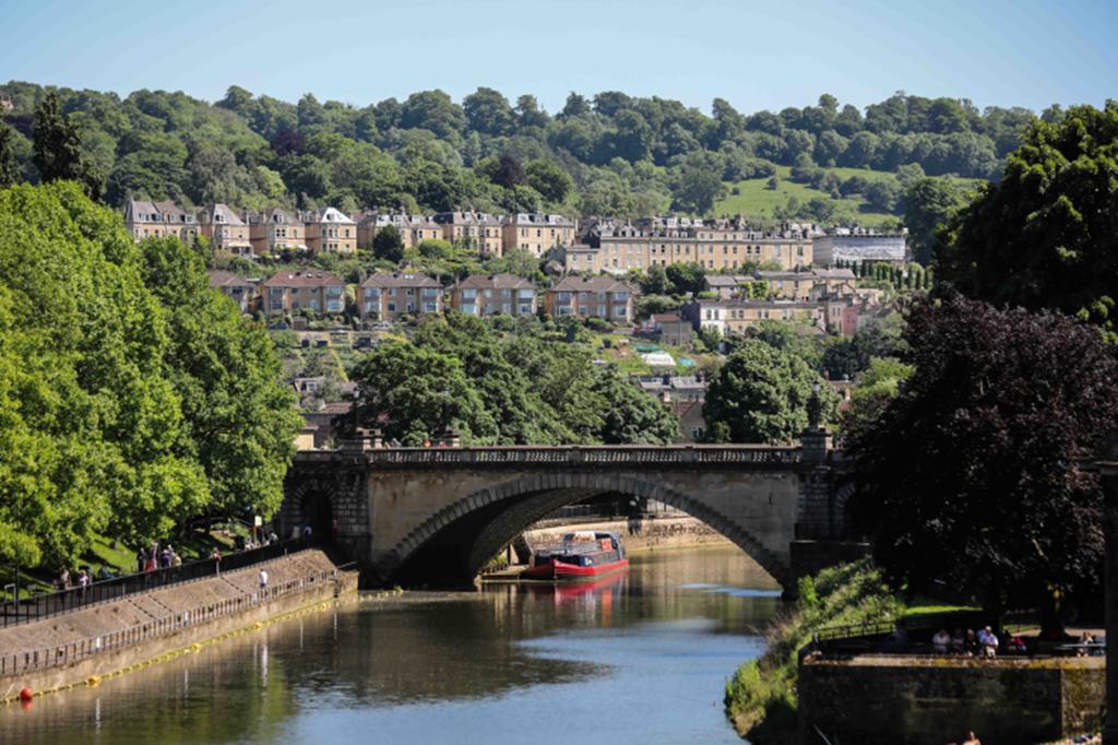 3577 Sq Ft, & 8 Queen Square, Bath, BA1 - Available, Image 2