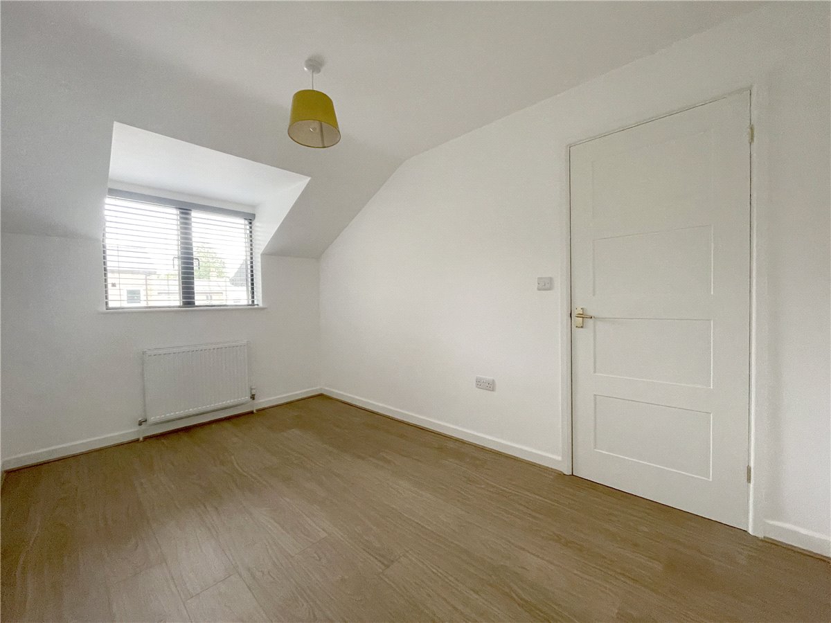 2 bedroom House, North Street, Cambridge, CB4 - , Image 9