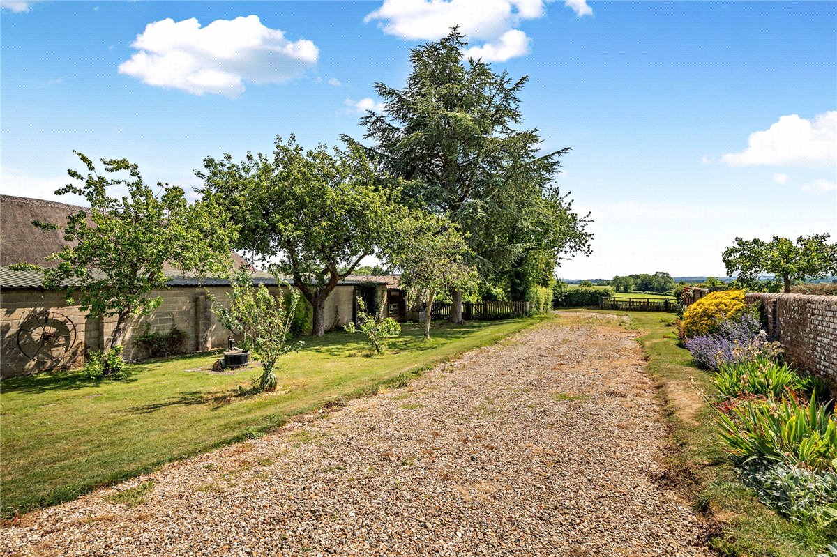 99.96 Sq Ft Farm, Leckhampstead, Newbury, RG20 - Sold, Image 3