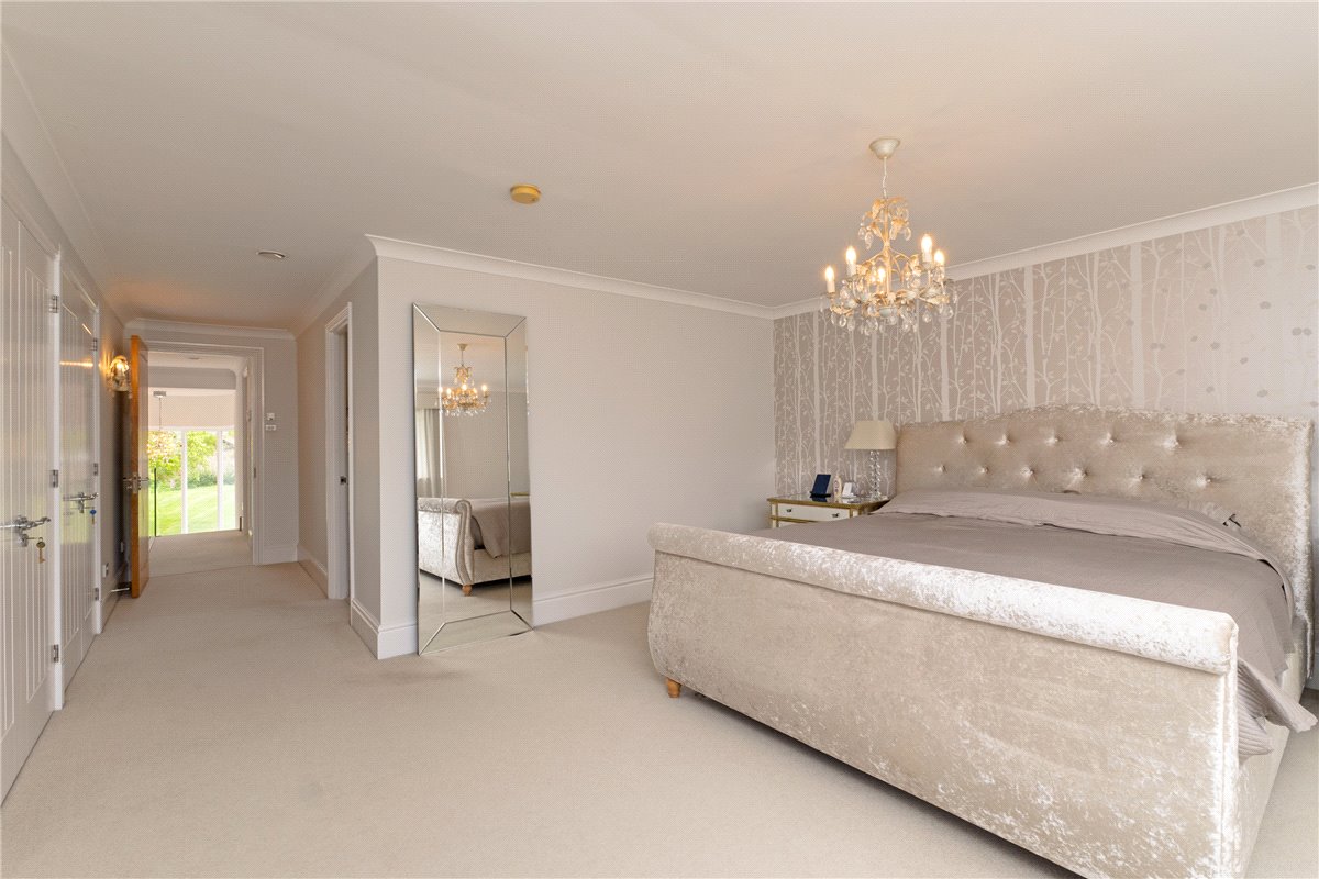 6 bedroom House, Rhee Meadows, Barrington, CB22 - Sold, Image 15