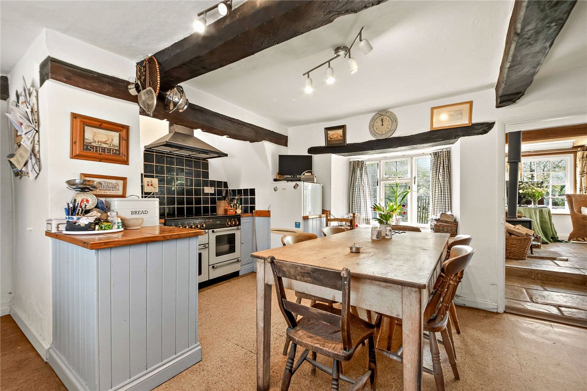 5 bedroom House, Sheepdrove Hill, Lambourn, RG17 - Available, Image 10