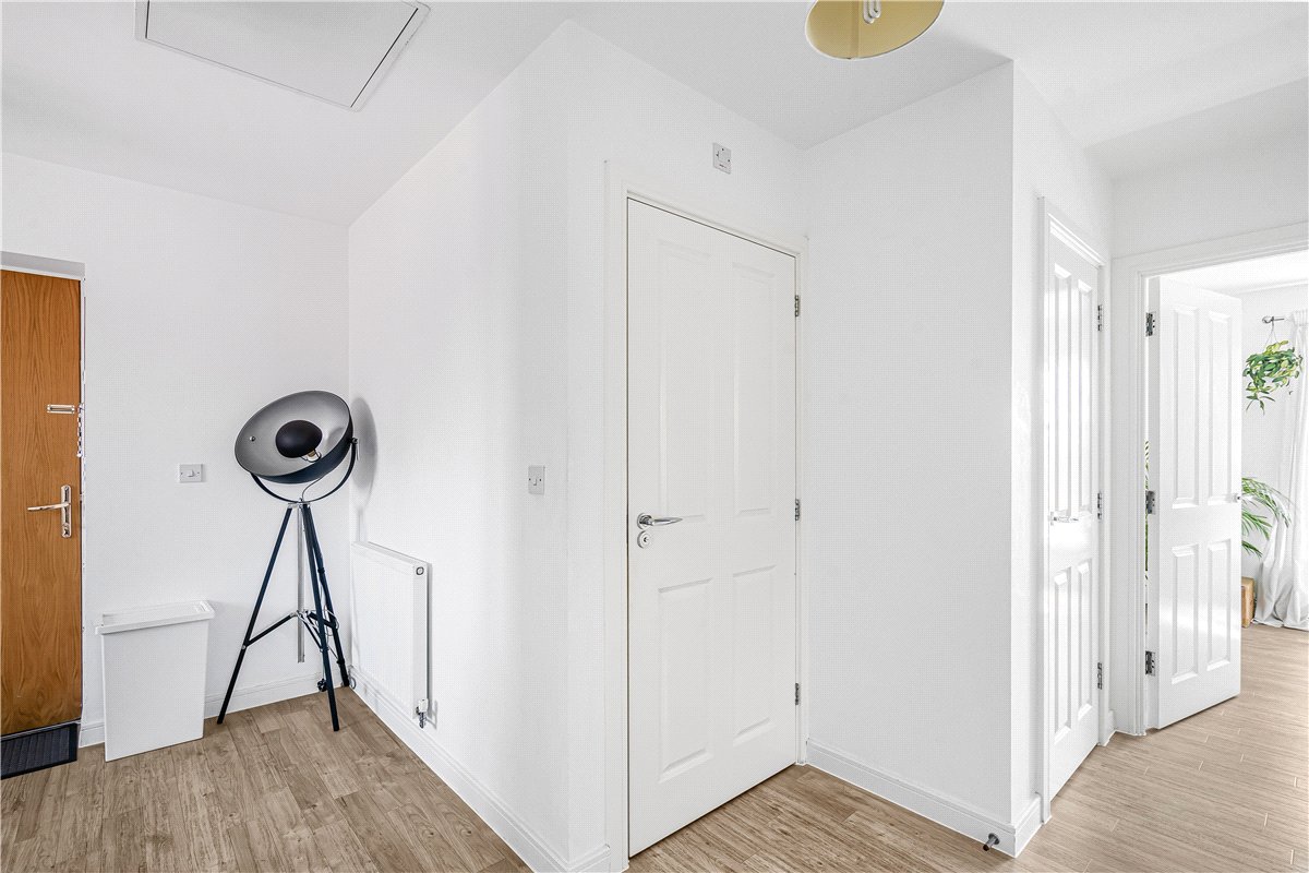 2 bedroom Flat, Thenford Way, Banbury, OX16 - Let Agreed, Image 14