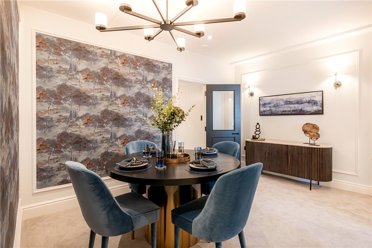 3 bedroom Flat, Curzon Street, Mayfair, W1J - Available, Image 14