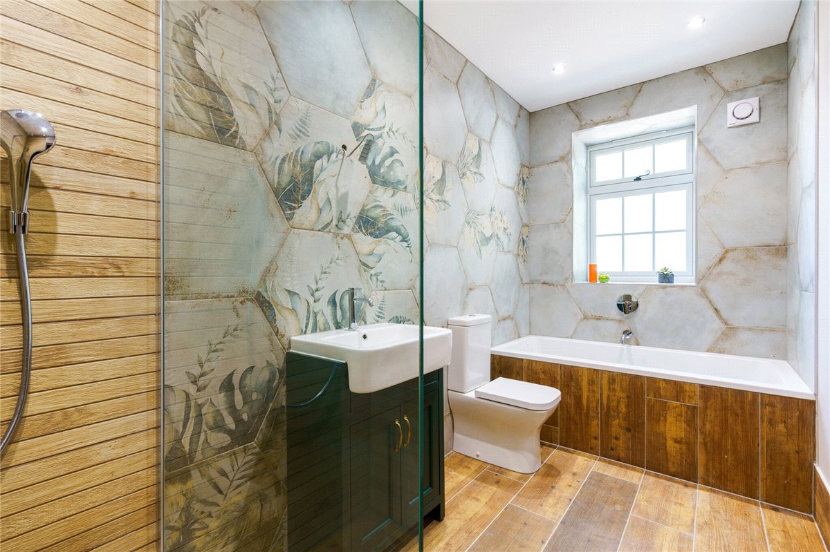 4 bedroom Barn Conversion, The Stables, North Dalton, YO25 - Available, Image 4