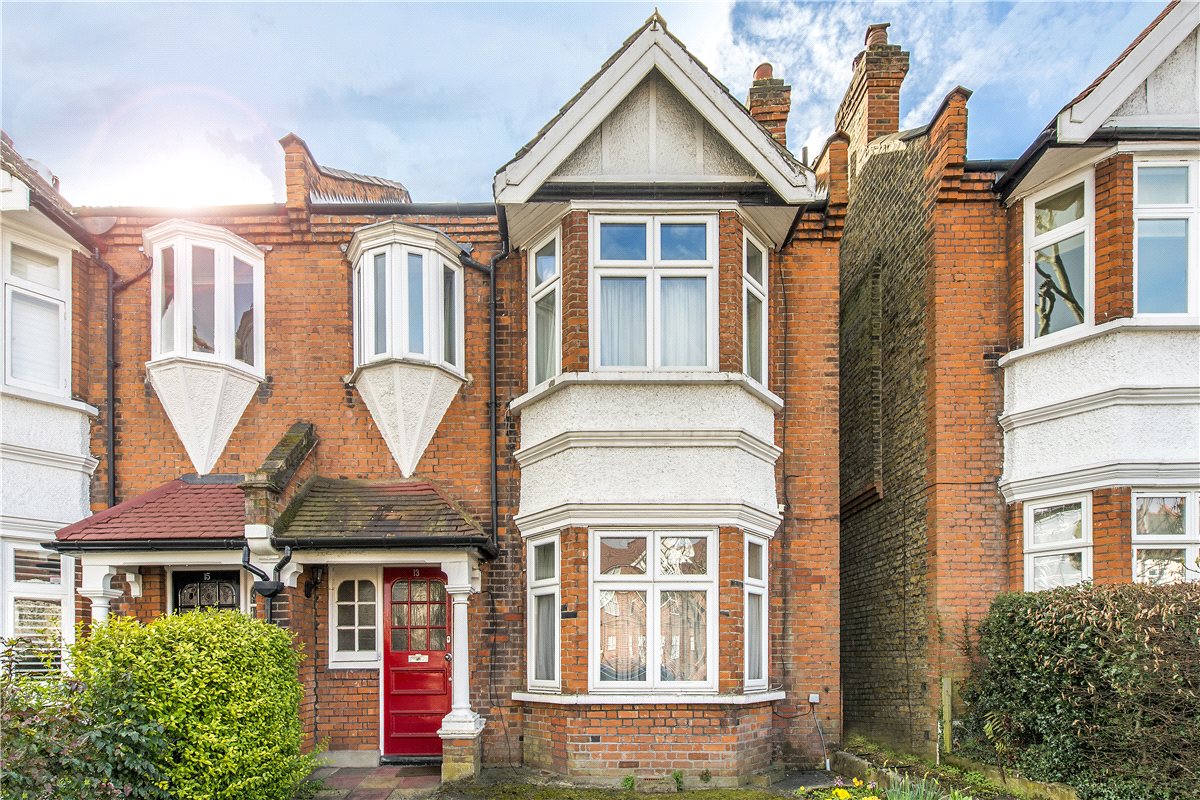 4 bedroom House, Upper Tooting Park, London, SW17 - Sold