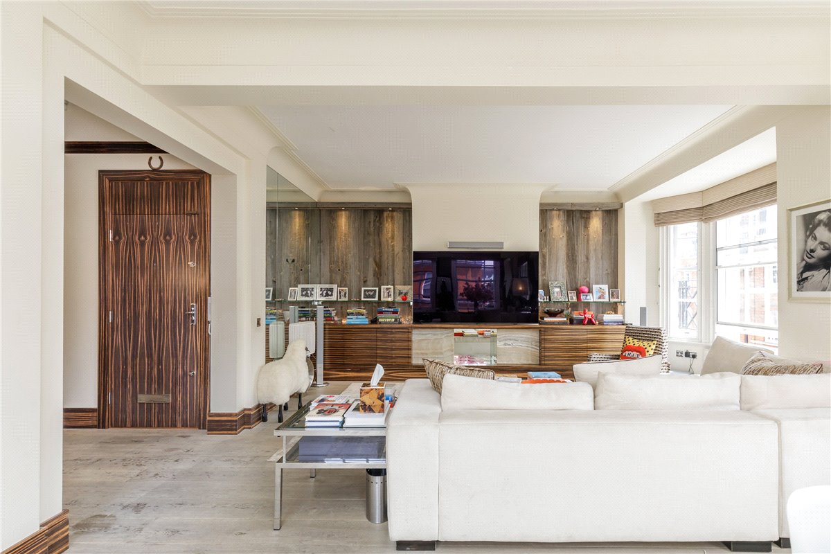 2 bedroom Residential, New Cavendish Street, Marylebone, W1G - Sold, Image 3