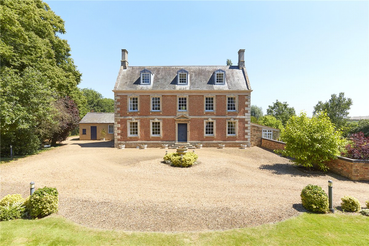 6 bedroom House, Willow Hall Lane, Thorney, PE6 - Sold