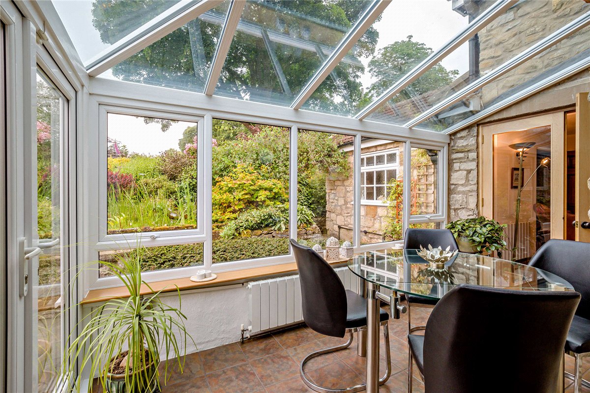 4 bedroom House, Lumby, Near Leeds, LS25 - Available, Image 9