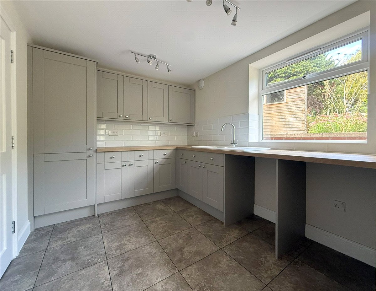 4 bedroom House, High Street, Coton, CB23 - Available, Image 4