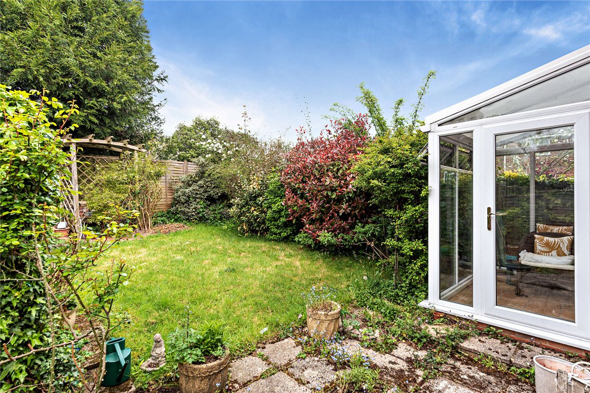 3 bedroom House, Harwood Rise, Woolton Hill, RG20 - Sold, Image 13