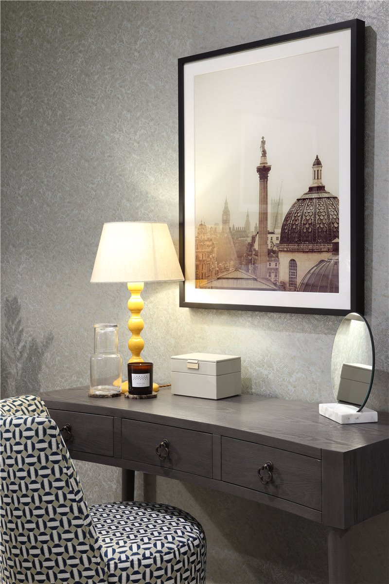 2 bedroom Flat, London Square Wandsworth Common, Springfield Drive, SW17 - Available, Image 5