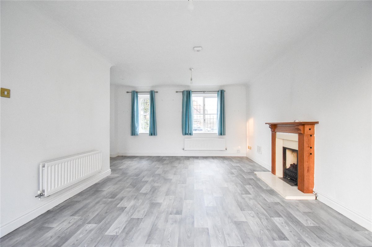 4 bedroom House, Mansfield Close, Milton, CB24 - , Image 3
