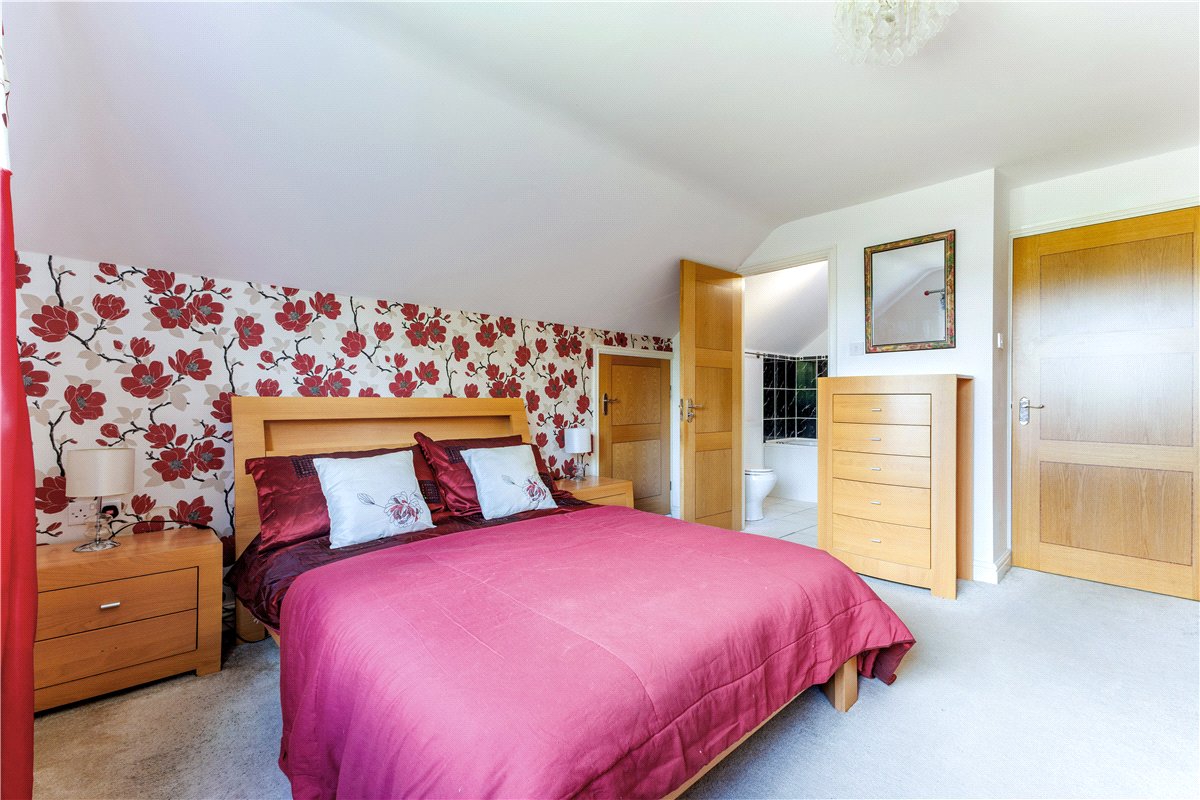 3 bedroom House, Eastsands, Burbage, SN8 - Sold STC, Image 10
