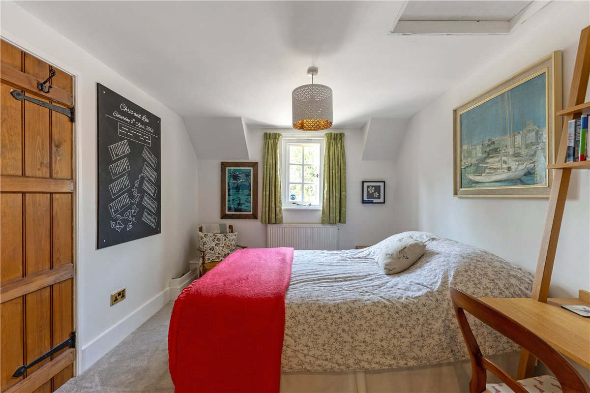 4 bedroom House, Bremhill, Calne, SN11 - Available, Image 19