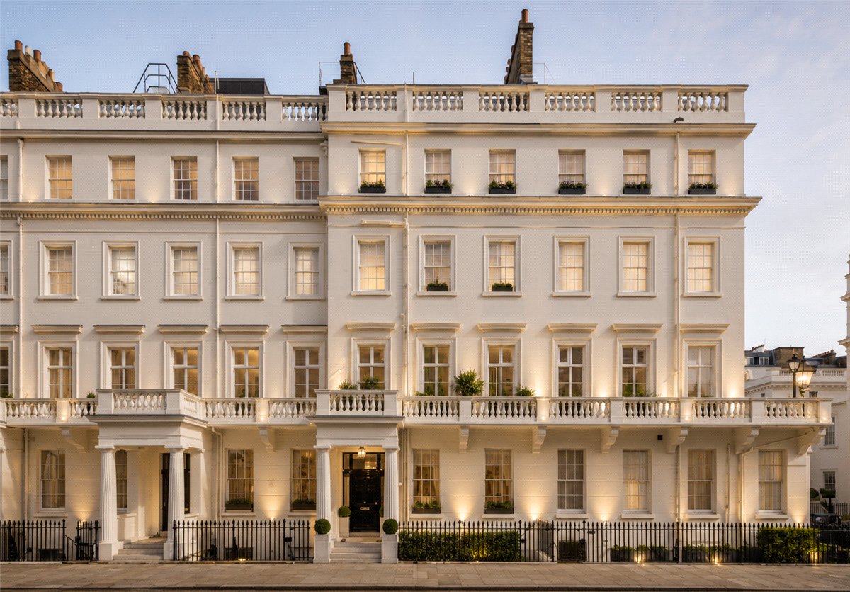 3 bedroom Maisonette, Eaton Place, London, SW1X - Available, Image 11