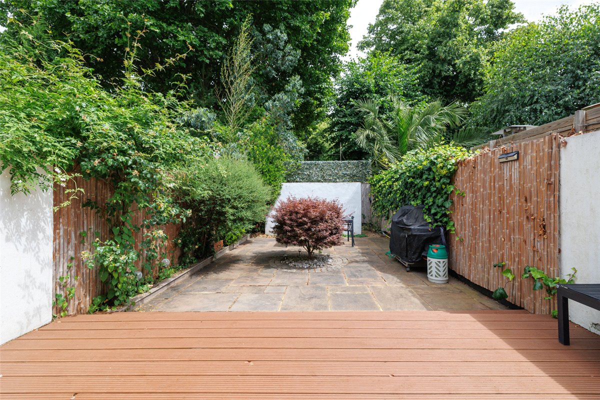 2 bedroom Flat, Woodlawn Road, London, SW6 - , Image 3