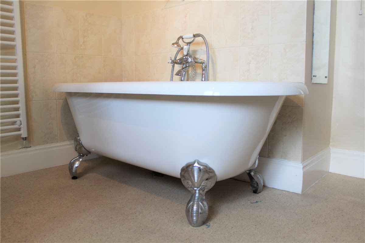 4 bedroom House, The Green, North Deighton, LS22 - , Image 9