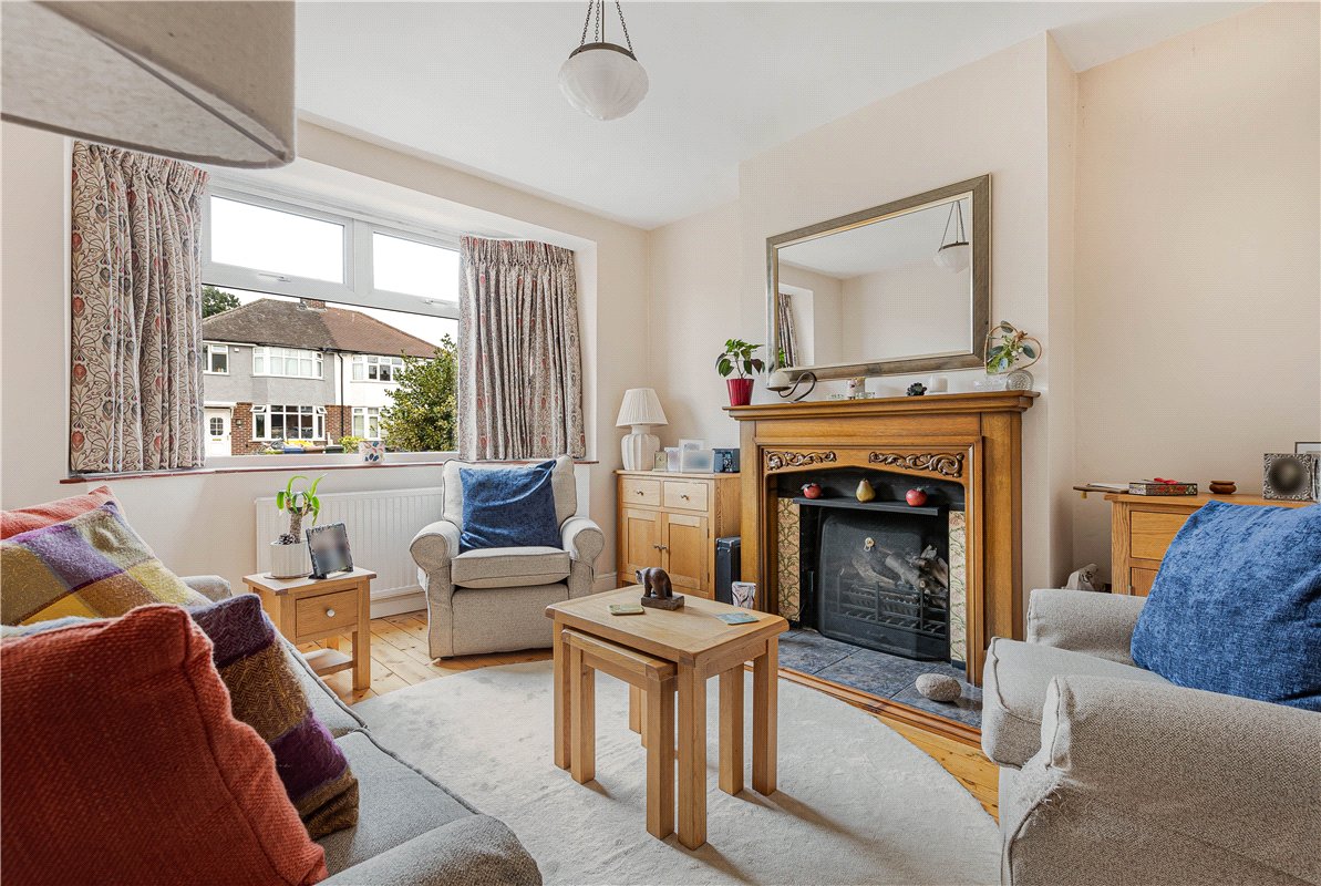 4 bedroom House, The Garth, Yarnton, OX5 - Available, Image 4