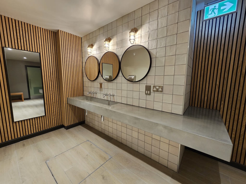 2164 Sq Ft, Wapping Wharf, Bristol, BS1 - Available, Image 3