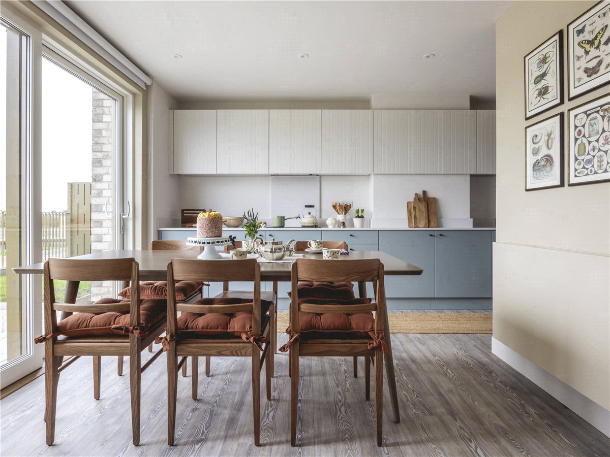 3 bedroom Flat, Milne Avenue, Cambridge, CB3 - Available