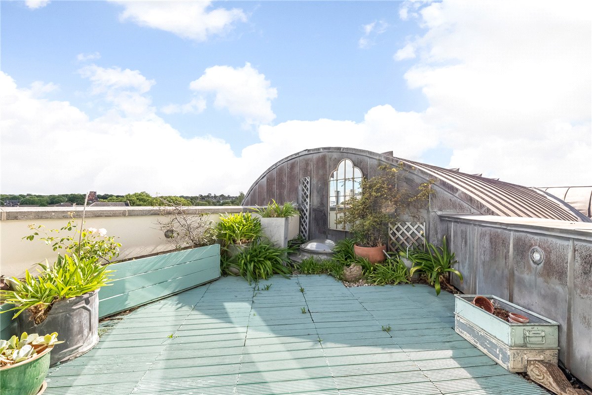 3 bedroom Flat, Point Pleasant, London, SW18 - Available, Image 16