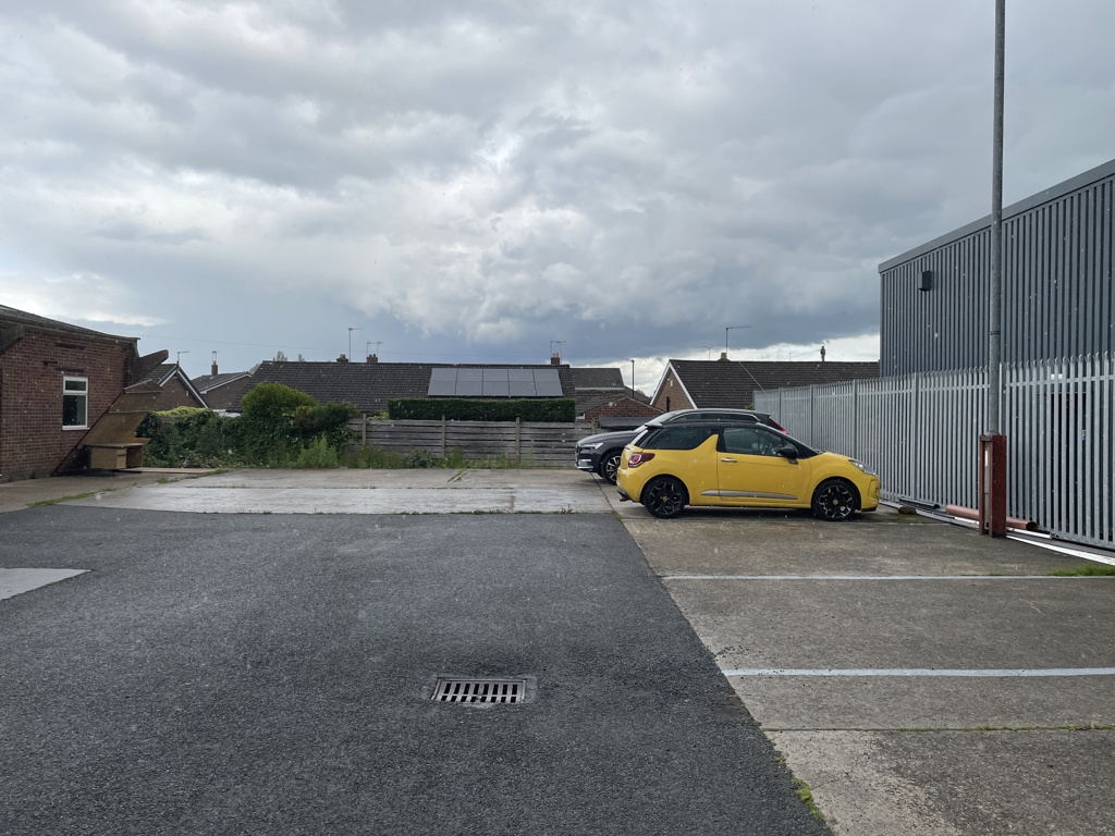 1928 Sq Ft, Hookstone Park, Harrogate, HG2 - Available, Image 10