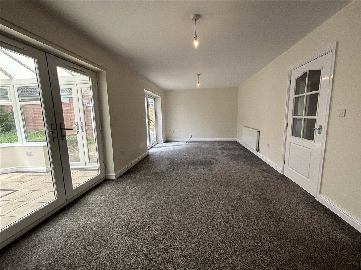 3 bedroom House, Sherbourne Avenue, Bramley, S66 - Available, Image 4