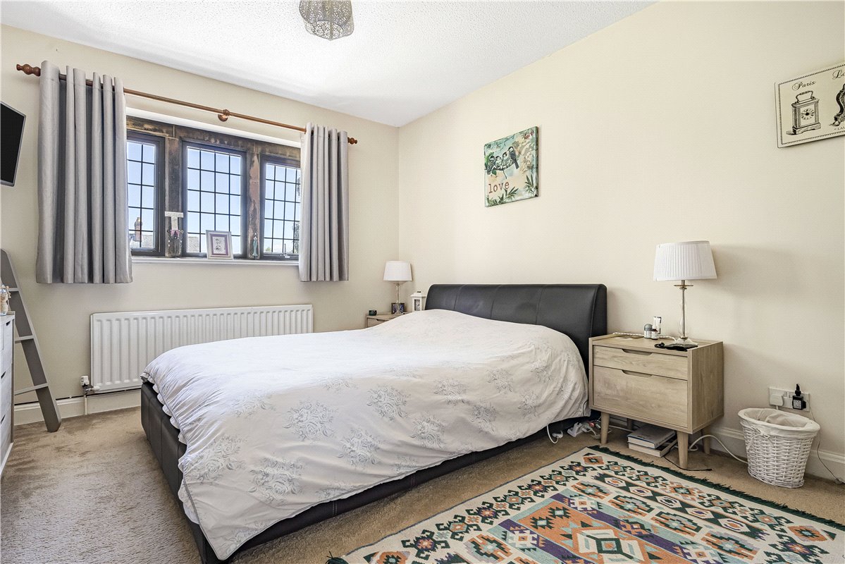 4 bedroom House, Witney Road, Ducklington, OX29 - Available, Image 16