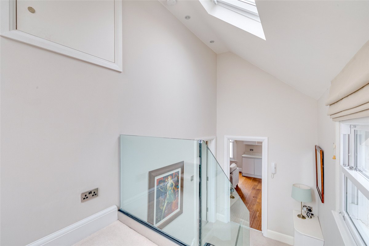 2 bedroom Flat, Whittingstall Road, London, SW6 - Let Agreed, Image 8