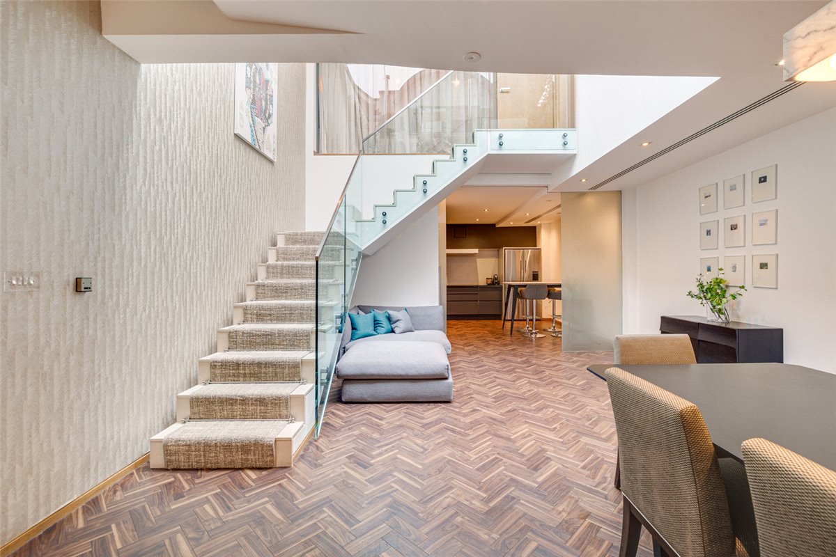 4 bedroom House, Cheval Place, Knightsbridge, SW7 - Available, Image 19