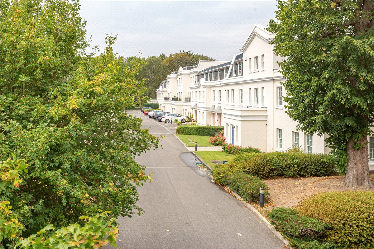 3 bedroom House, Arundel Wing, Tortington Manor, BN18 - Available, Image 1