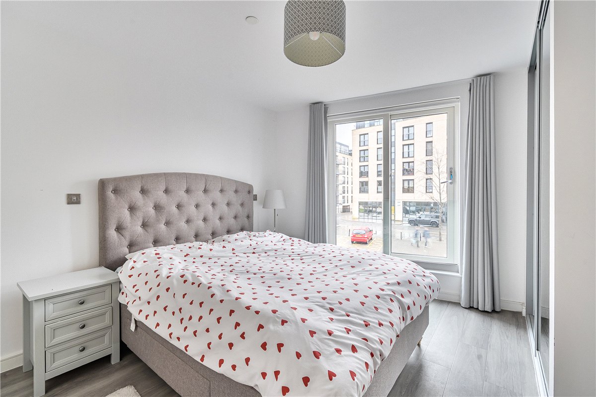 1 bedroom Flat, Midland Road, Bath, BA2 - , Image 8