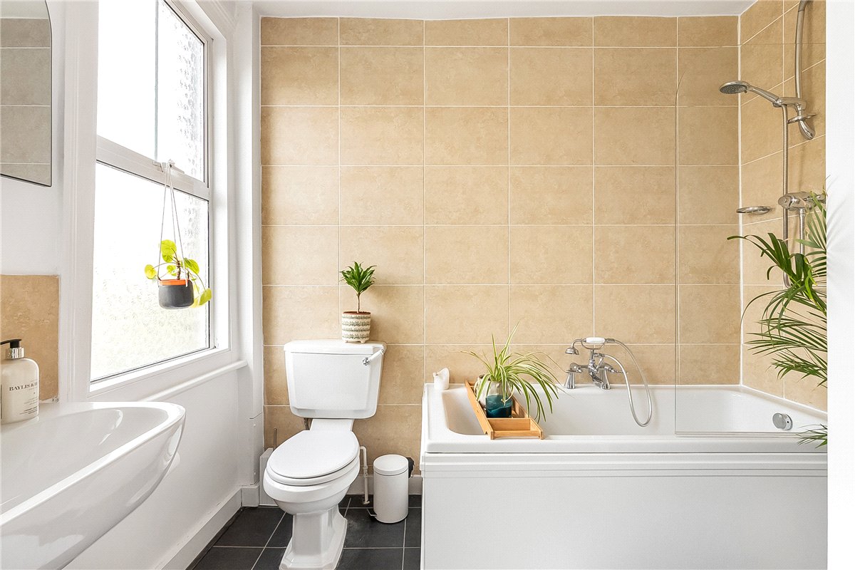 3 bedroom Maisonette, Tranmere Road, London, SW18 - Available, Image 12