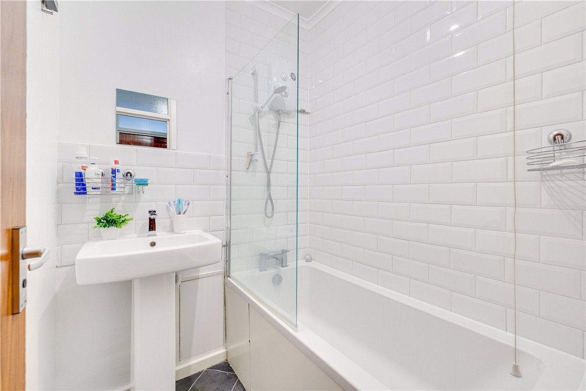 2 bedroom Flat, Whitlock Drive, London, SW19 - Sold, Image 4