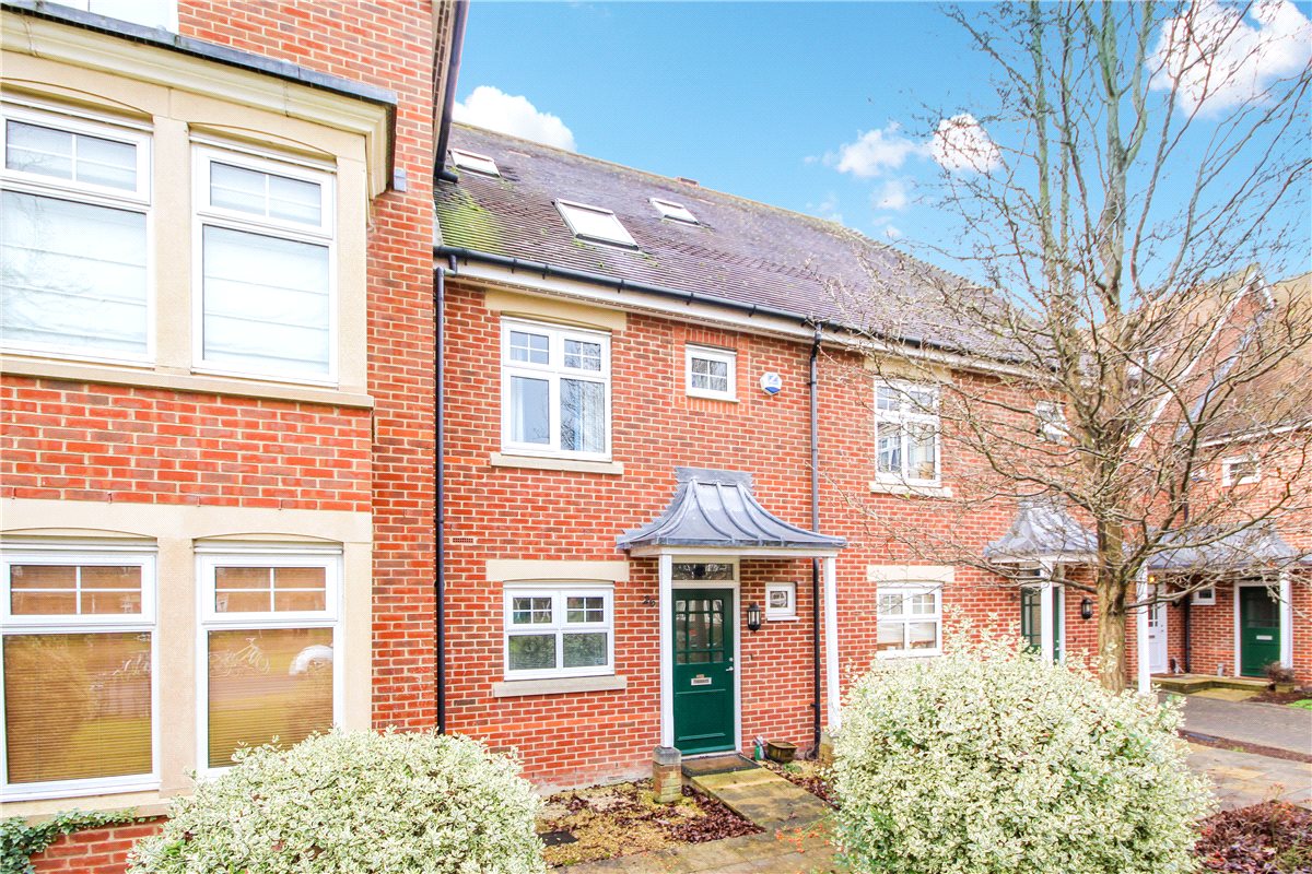 3 bedroom House, Complins Close, Oxford, OX2 - 