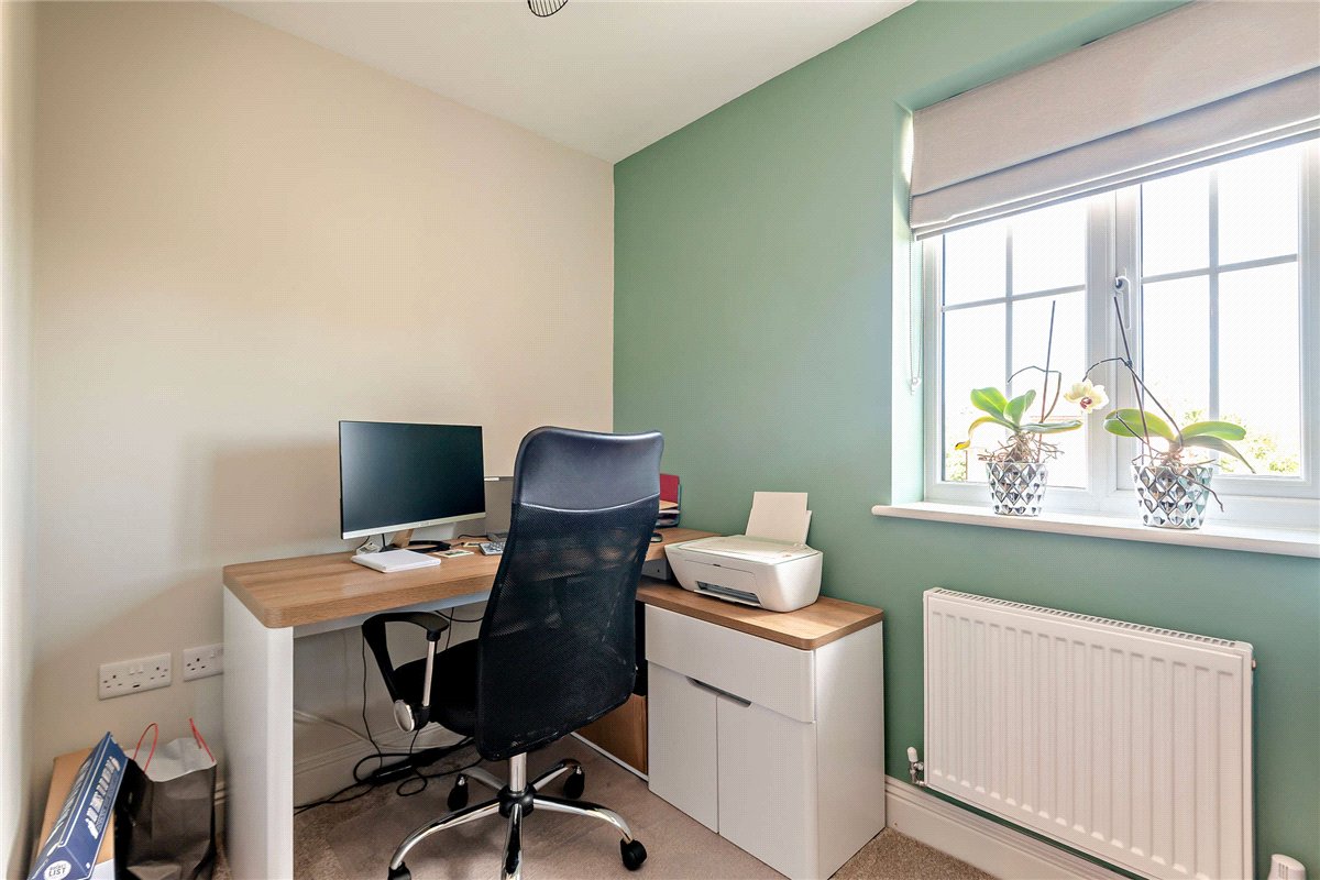 4 bedroom House, Folly Court, Cold Ash, RG18 - Sold STC, Image 4