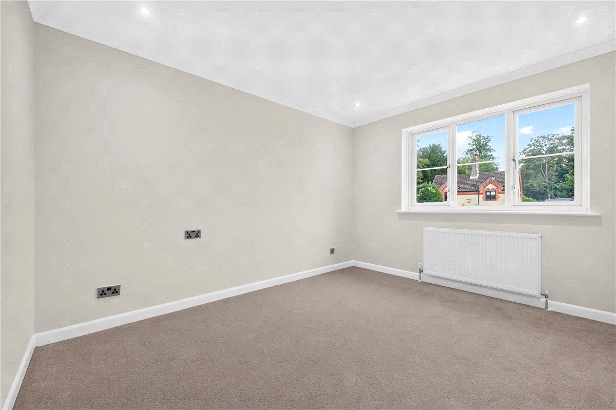 4 bedroom House, 43 Station Road, Tempsford, Sandy, SG19 2AU, ,  - Available, Image 18