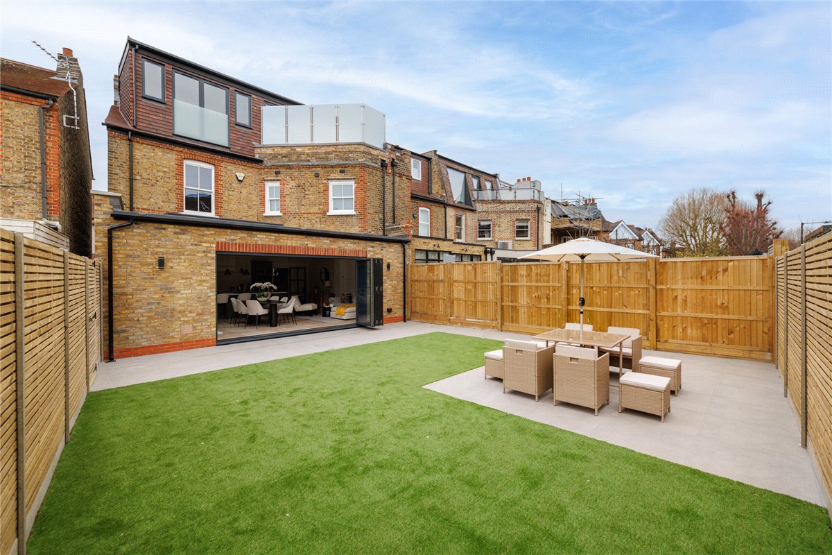 5 bedroom House, Byfeld Gardens, London, SW13 - Sold STC, Image 2